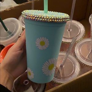 Tumbler cup